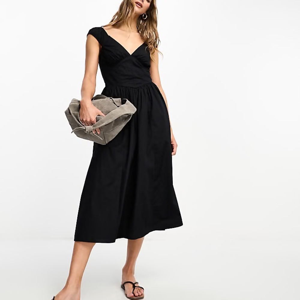 Elegant Black Midi Dress Abercrombie